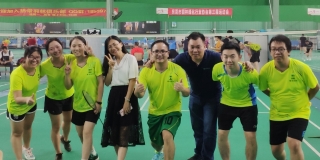 熱烈祝賀東莞園林榮獲東莞市園林綠化行業協會第三屆運動會羽毛球團體賽冠軍！